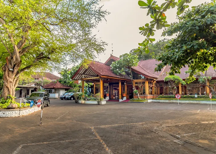Resort Grand Istana Rama 4*