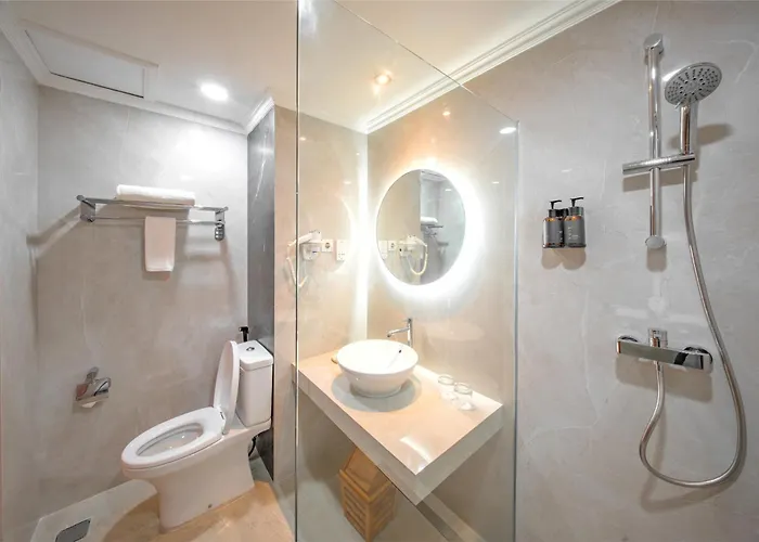 Grand Istana Rama Resort 4*
